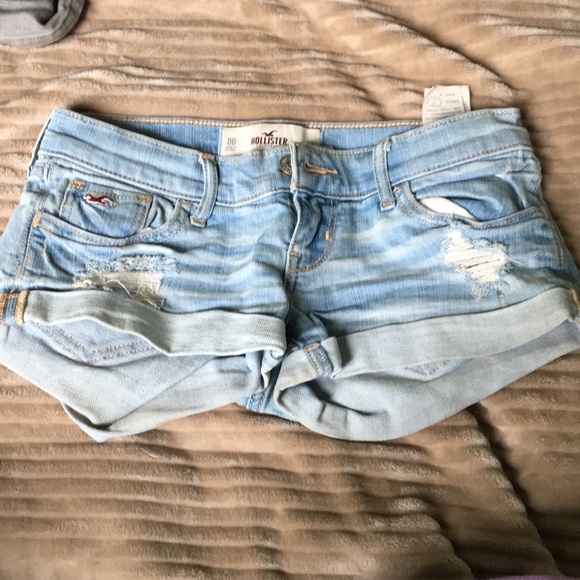 Pants - hollister light wash shorts